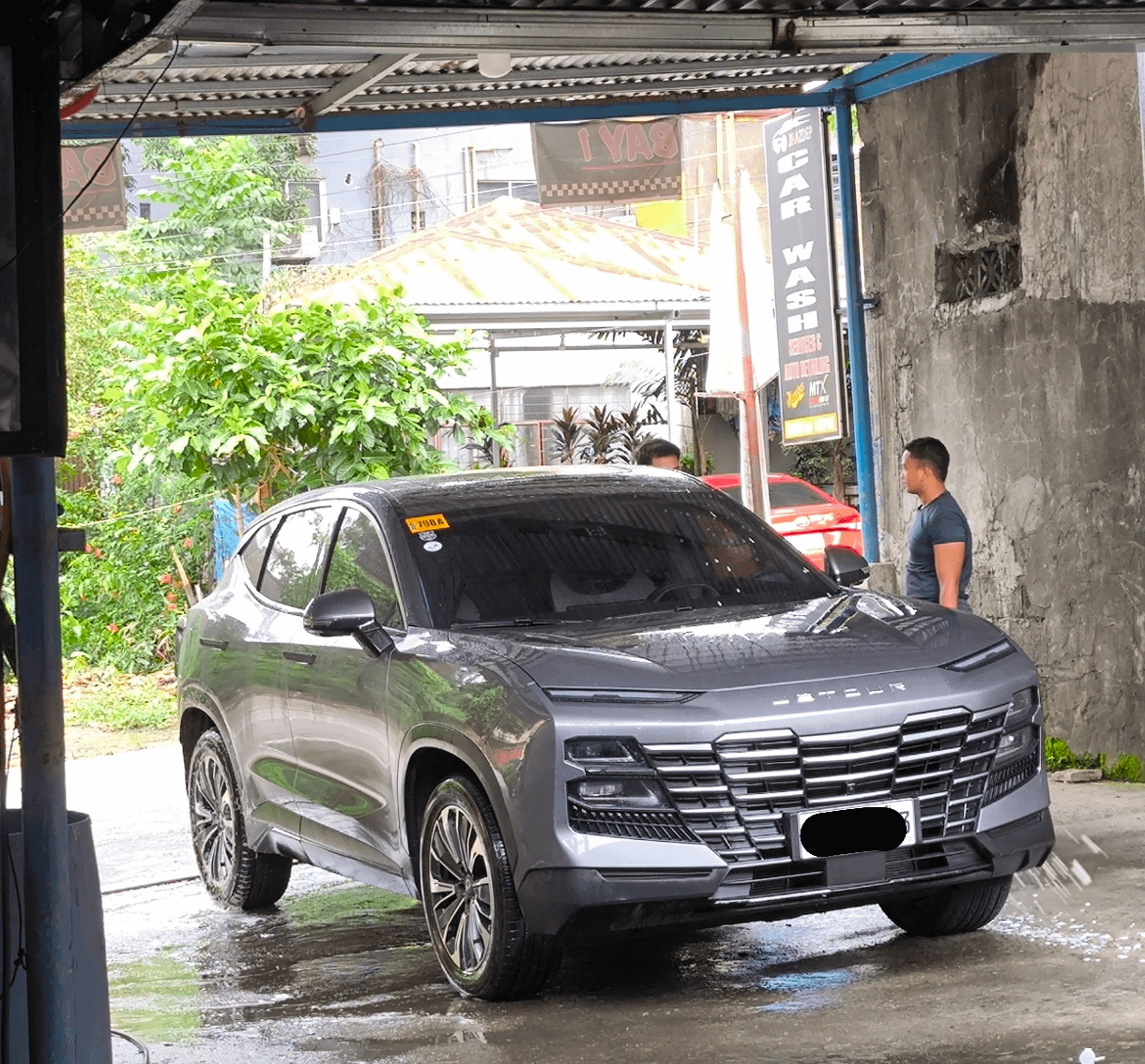 Is It Dumb to Wash Car before Rain