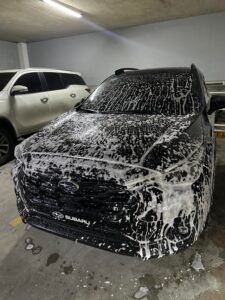 What Should I Wash My Black Car With