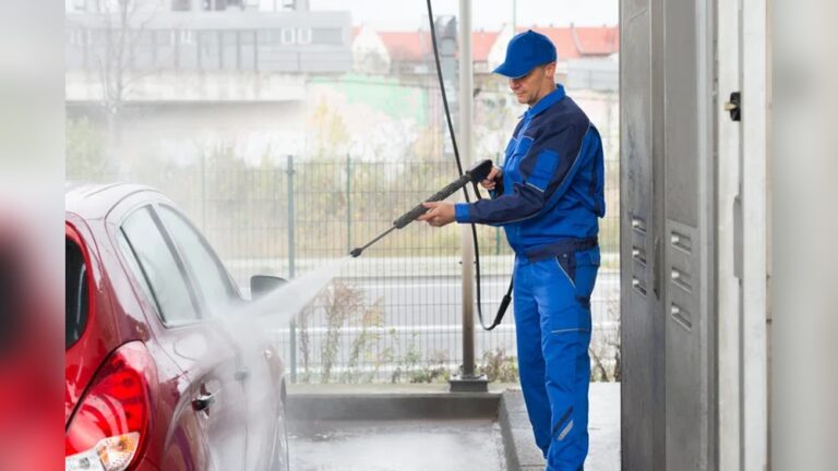What Does a Car Wash Attendant Do
