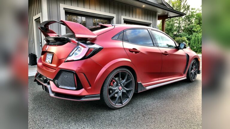 Will a Car Wash Mess Up a Car Wrap