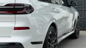 2026 Bmw X7: Is It Actually Safe to Use a Touchless Wash?