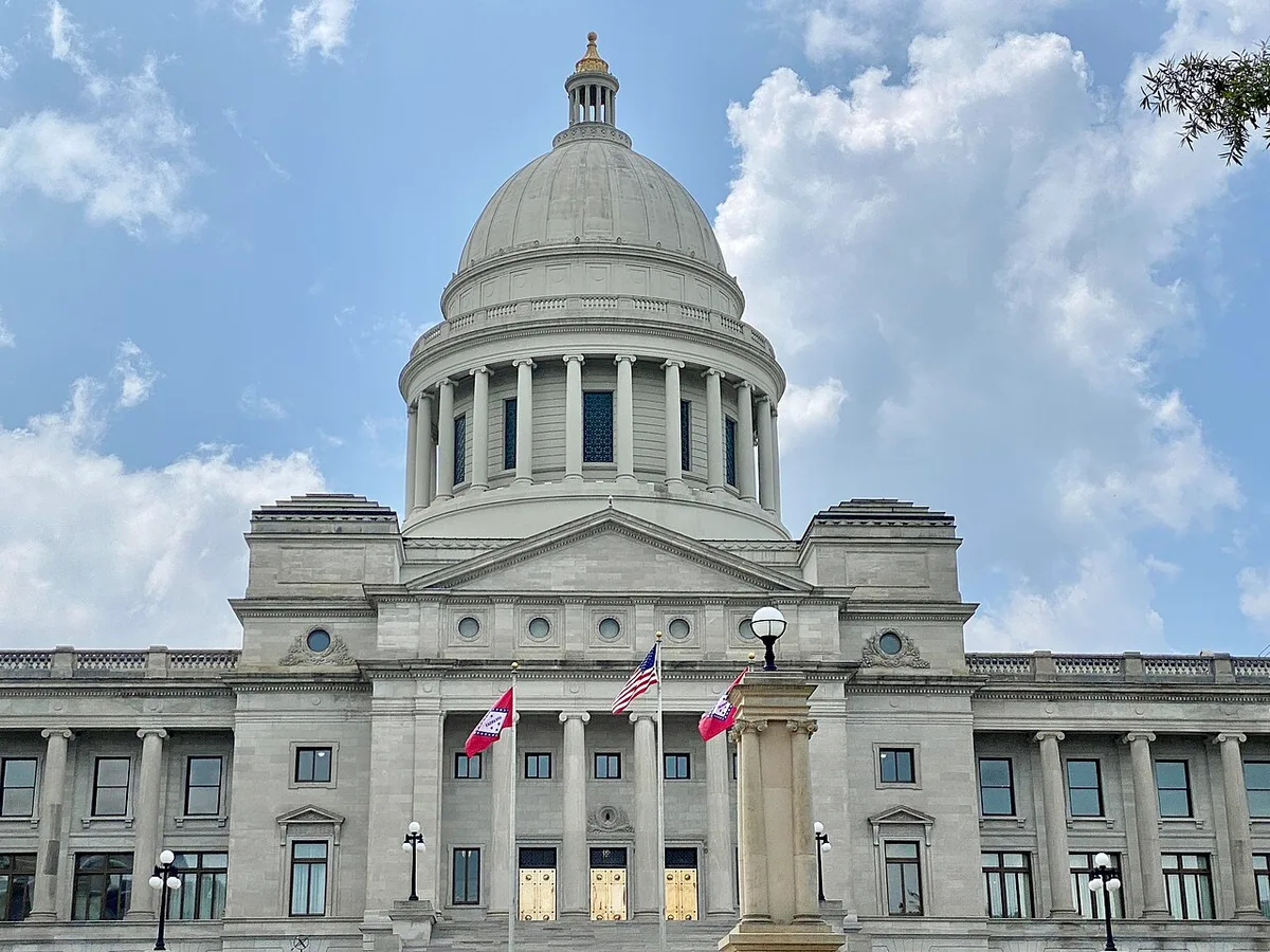 Arkansas voter registration through motor vehicle division portal