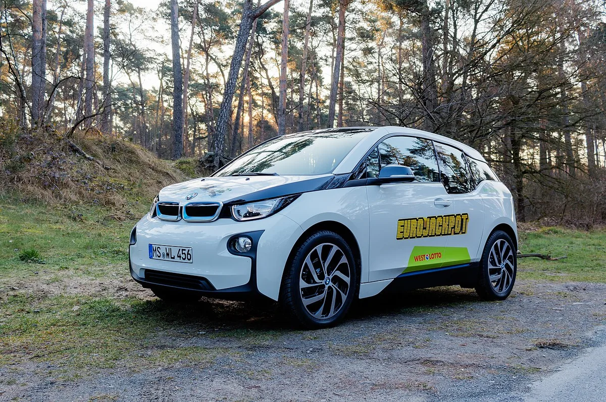 BMW iDrive car wash mode menu screen