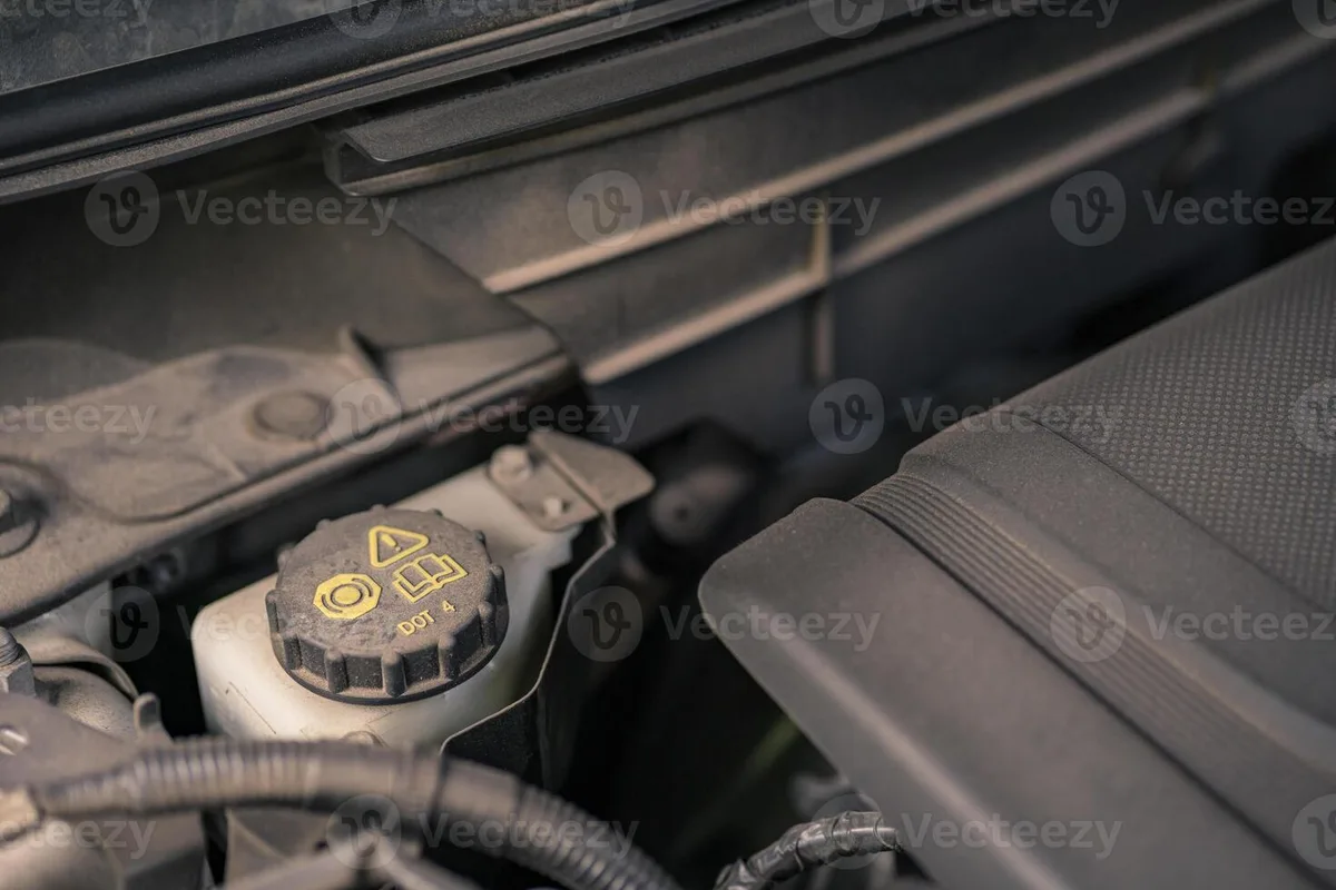 brake fluid reservoir