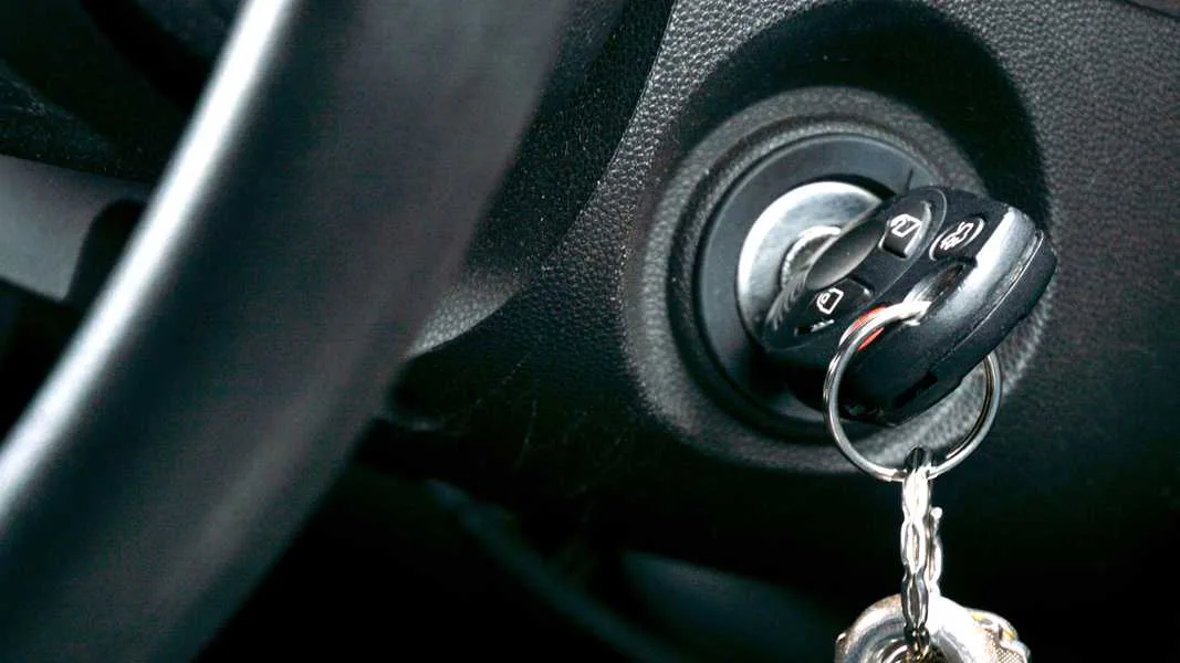 car theft risk running unattended