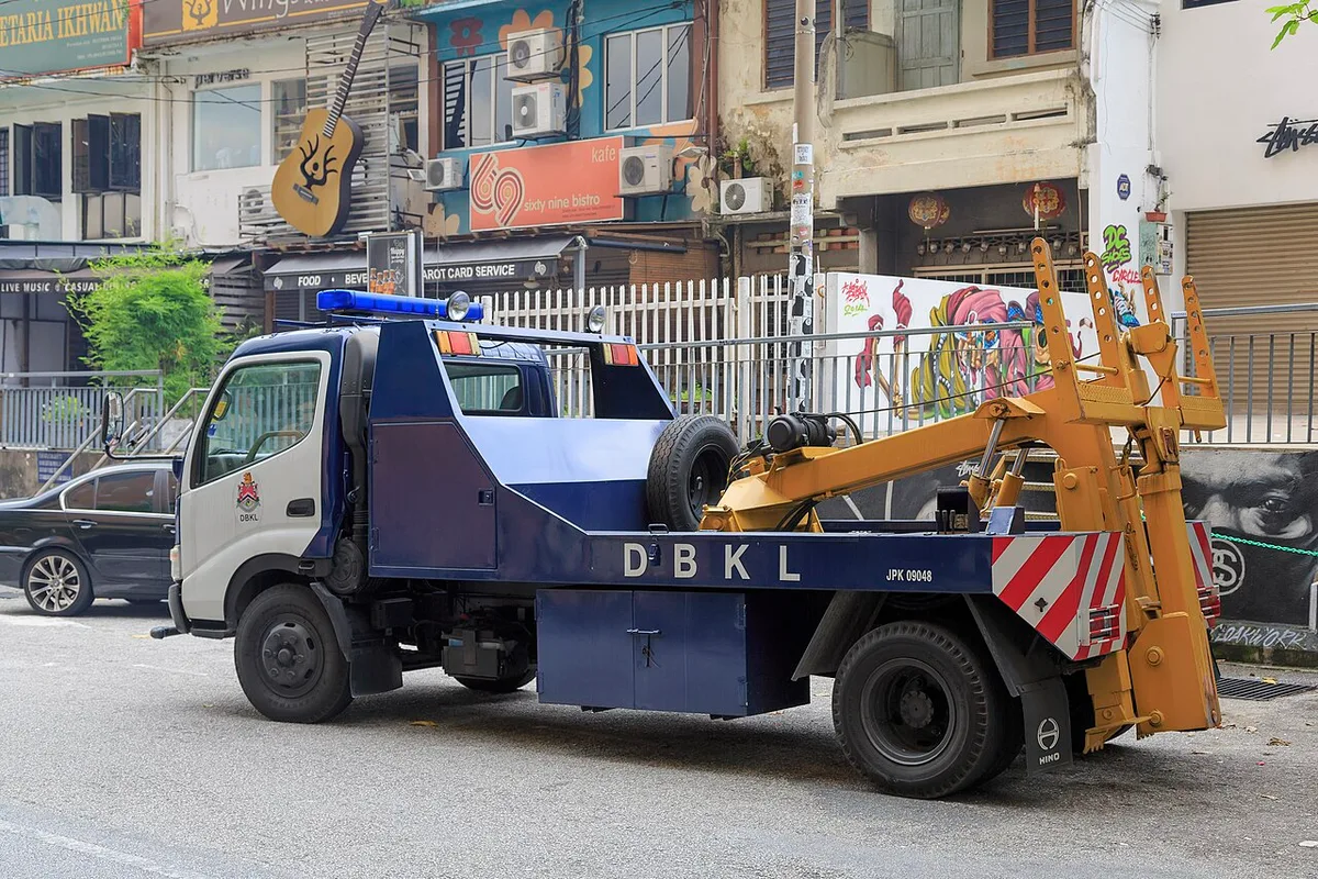 impound process tow truck