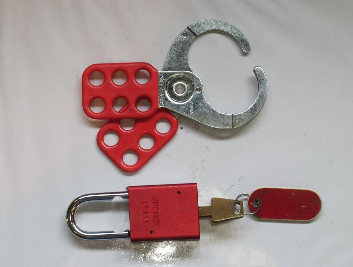 lockout tagout electrical panel