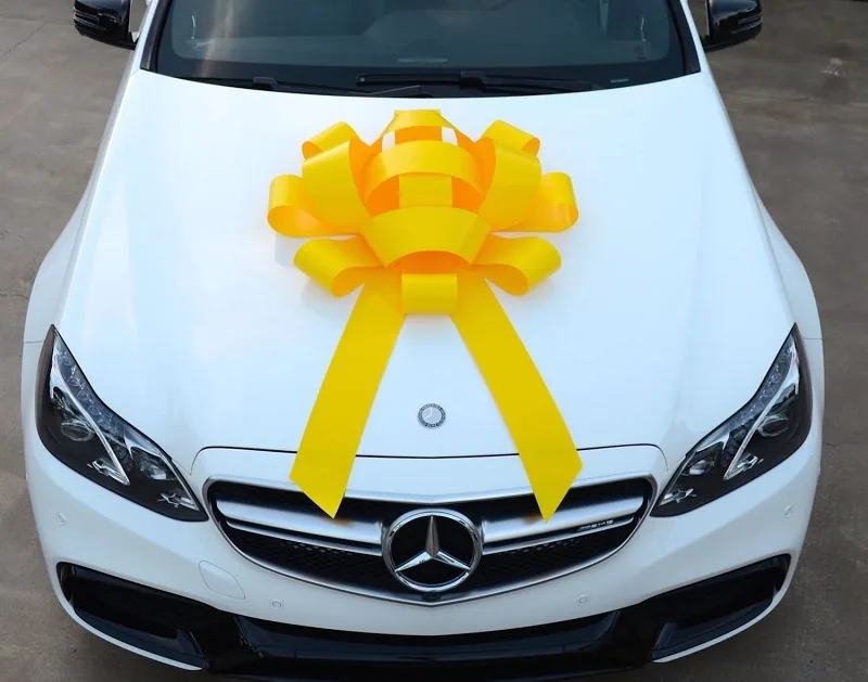magnetic car bow attachment