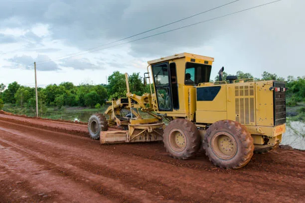 road grading gravel maintenance