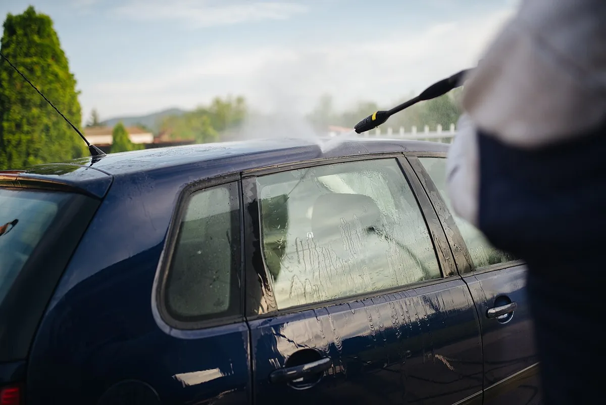 starting a car washing business
