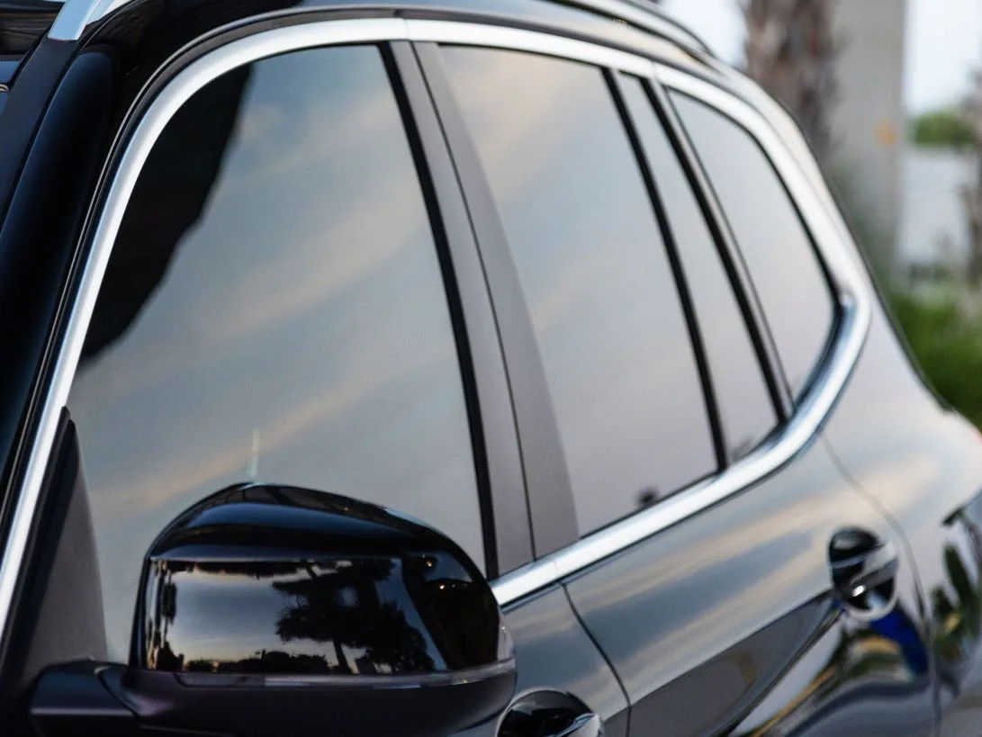 tinted window glass