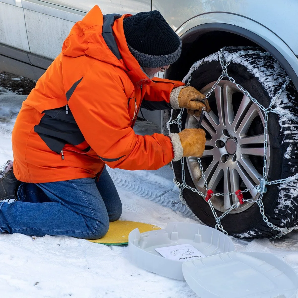 tire chain installation passenger car