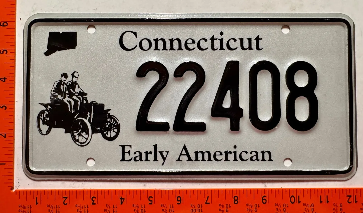 1920s Connecticut early American license plate close up