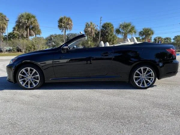 2014 Lexus hardtop convertible