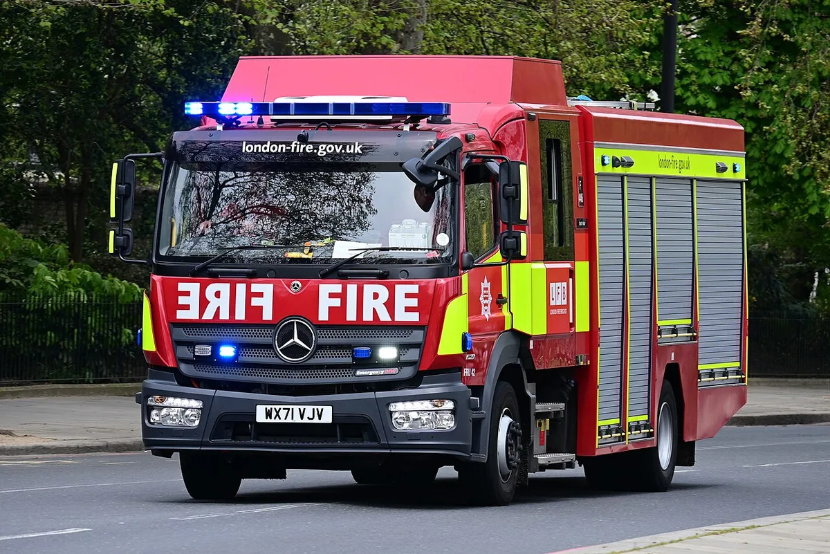 authorized emergency vehicle lights