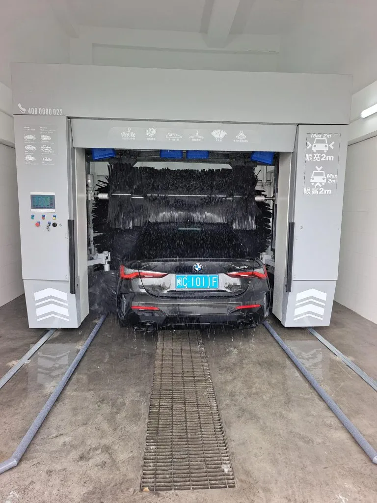 BMW X3 automatic car wash