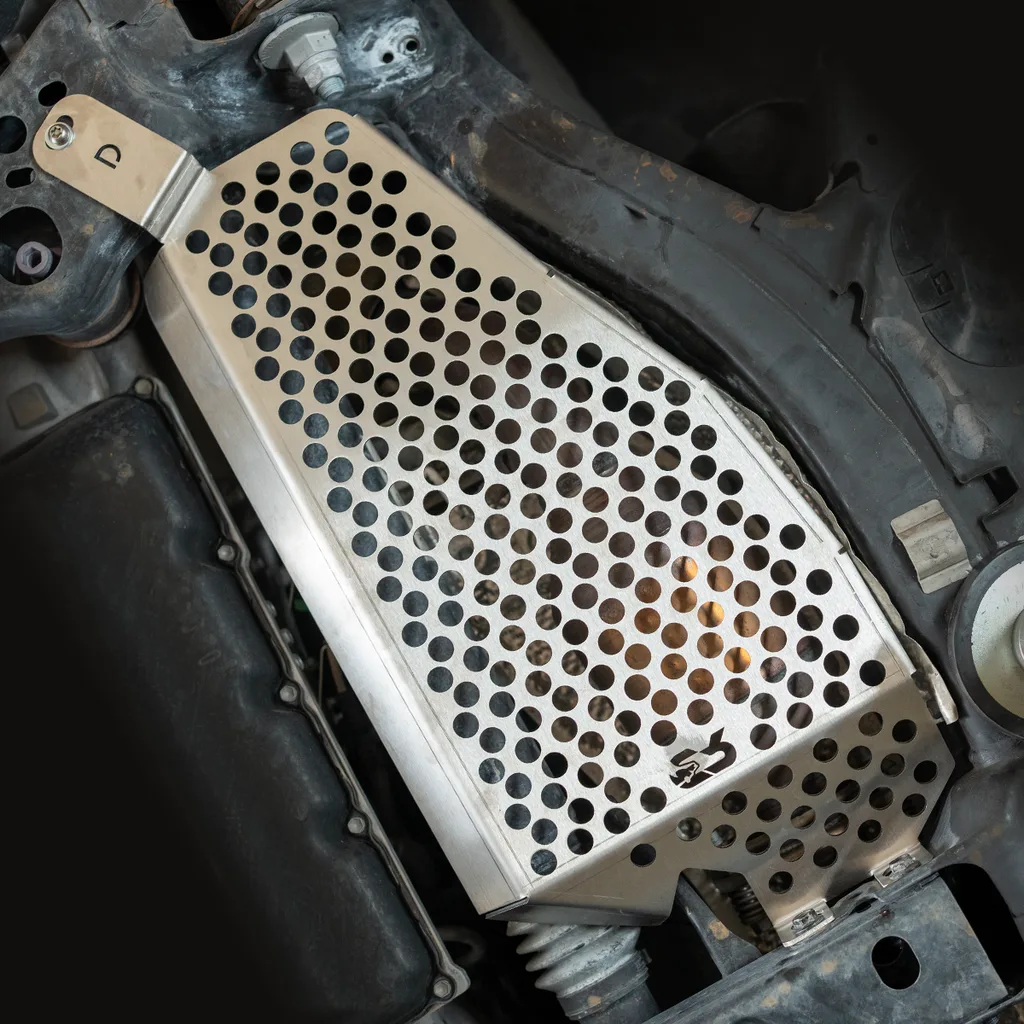 catalytic converter shield