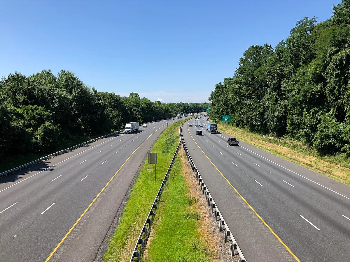 commercial truck on Maryland highway