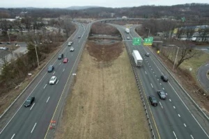 Connecticut left lane passing only law on multi lane state roads