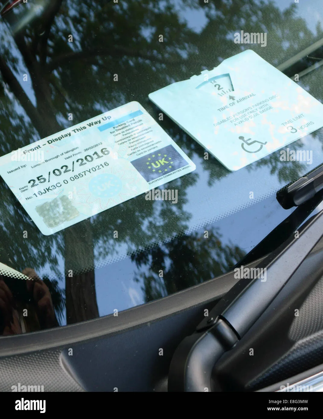 Correct display of disabled parking placard