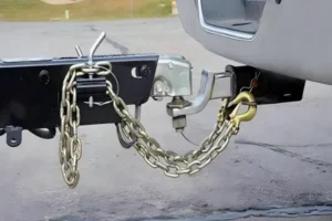 Delaware trailer towing safety chain and lighting equipment requirements