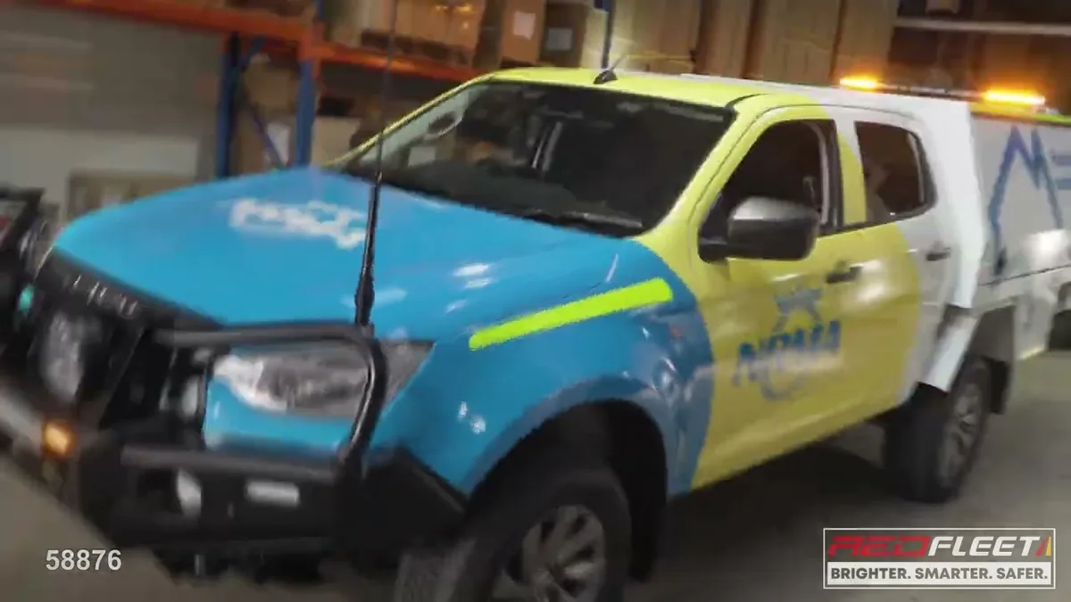 emergency vehicle with amber lights