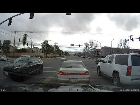 flashing red light intersection