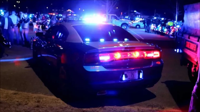 Georgia 10 mph speed reduction rule when unable to move over for police