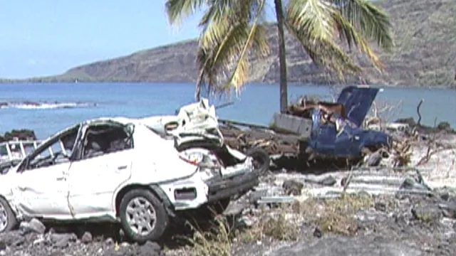 Hawaii car accident damage documentation