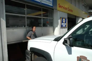 Hawaii vehicle safety inspection station