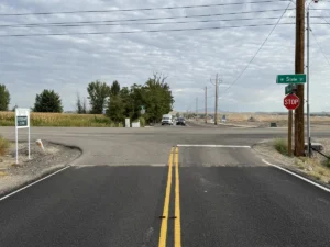Idaho law on driving through parking lots to avoid traffic signals