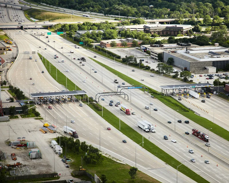Illinois Tollway toll plaza with open road tolling