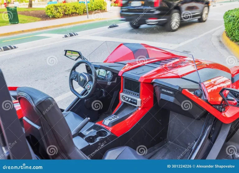 Iowa autocycle bucket seat and steering wheel safety standards