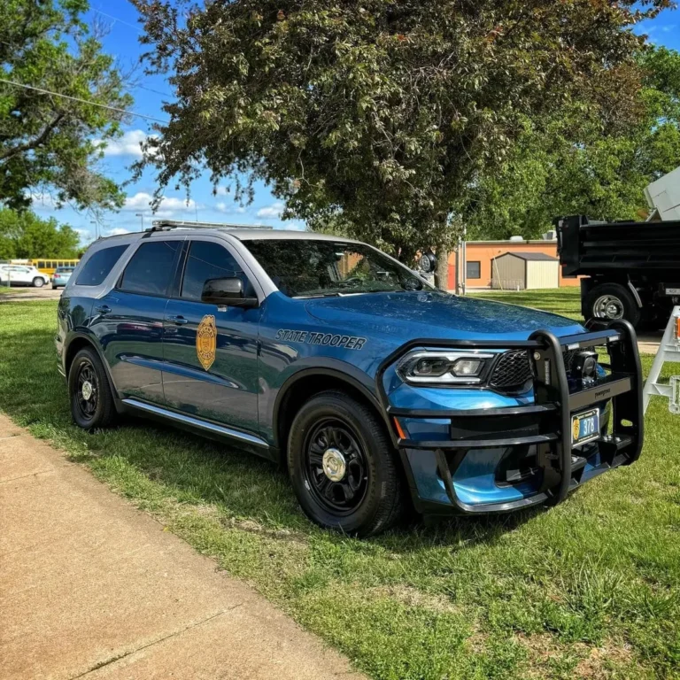 Kansas move over law emergency vehicles on highway