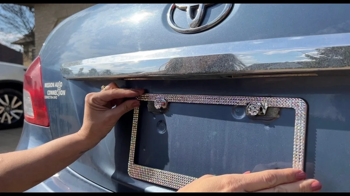 legal license plate frame installation Florida