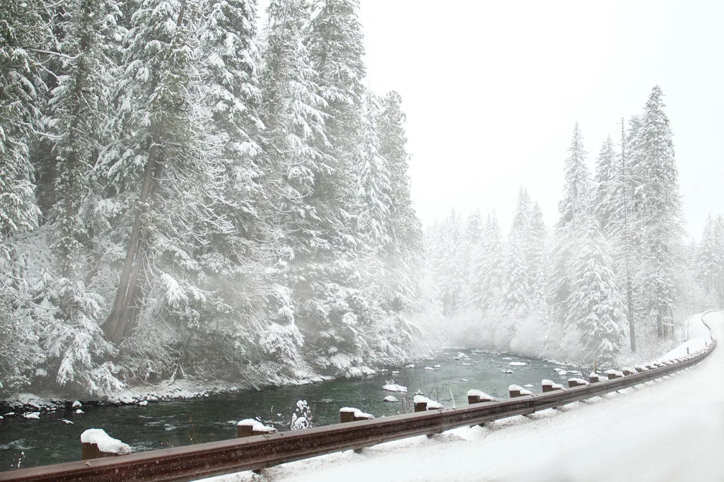 Maine winter driving requirements and studded tire regulations