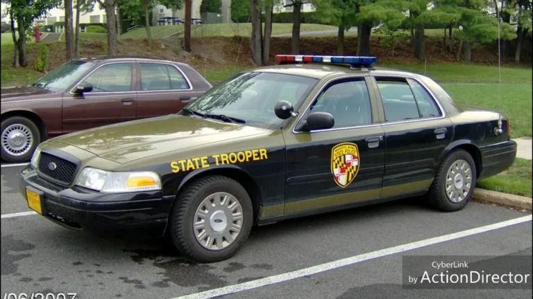Maryland move over law for emergency vehicles on roadside
