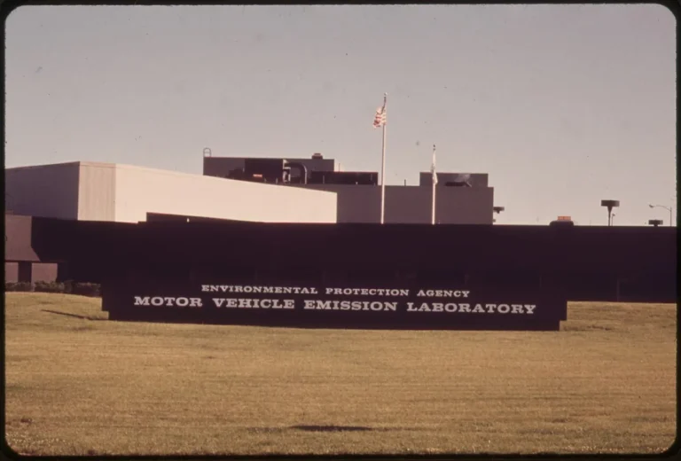 Michigan emissions test station