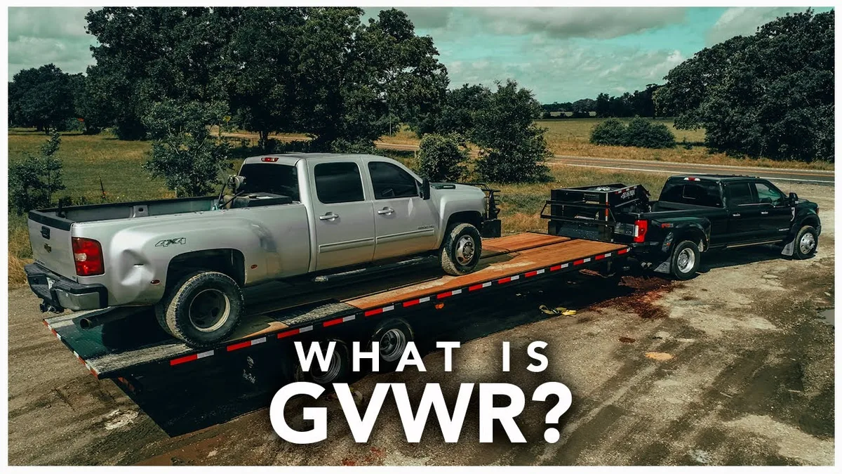 Motorhome chassis GVWR label