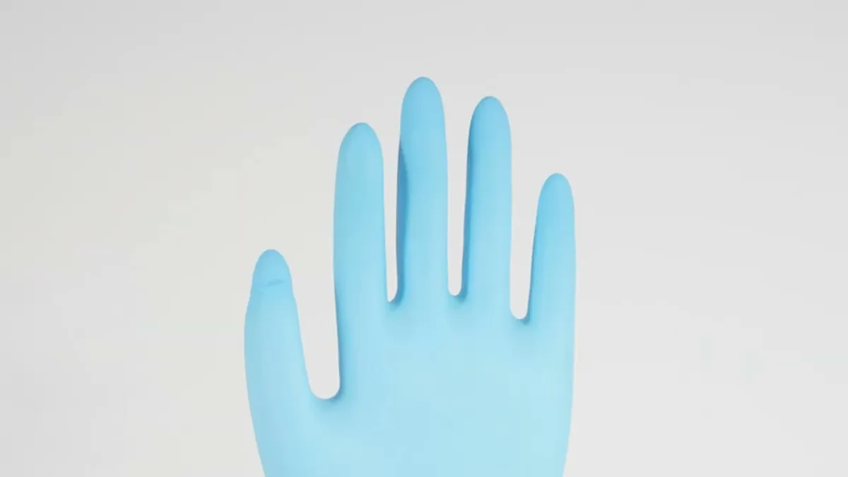 nitrile vs latex gloves