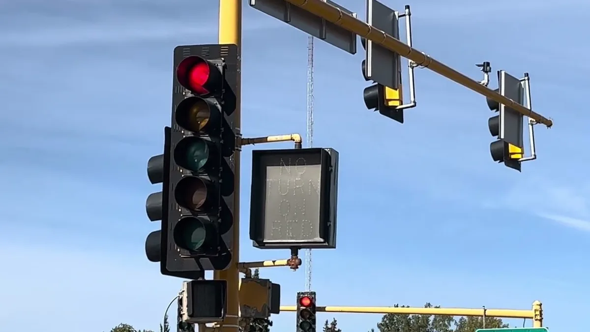 no turn on red sign Louisiana