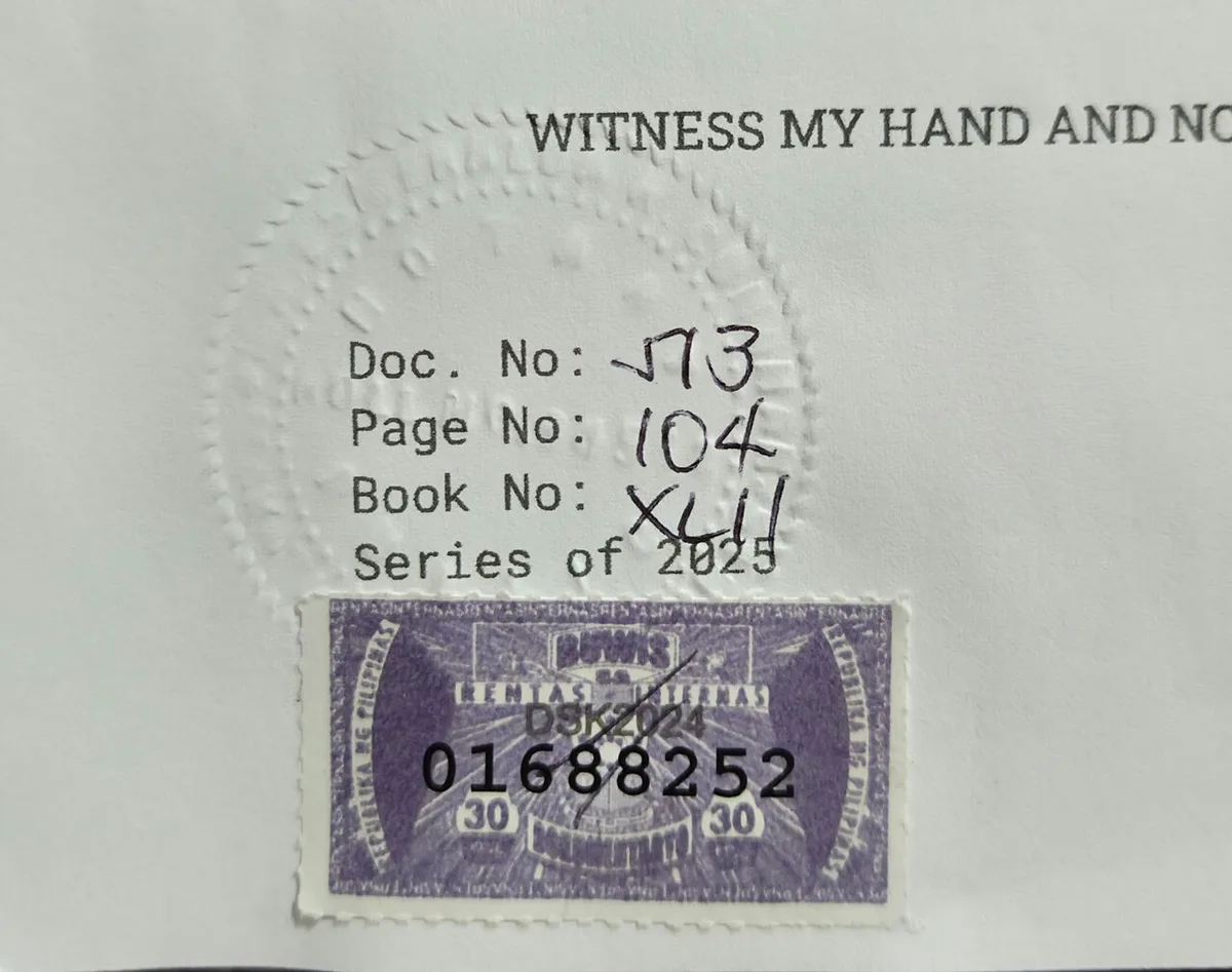 notary public stamping document