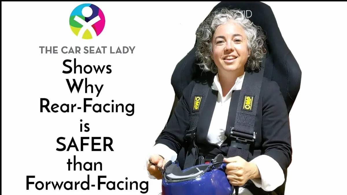 rear-facing vs forward-facing car seat