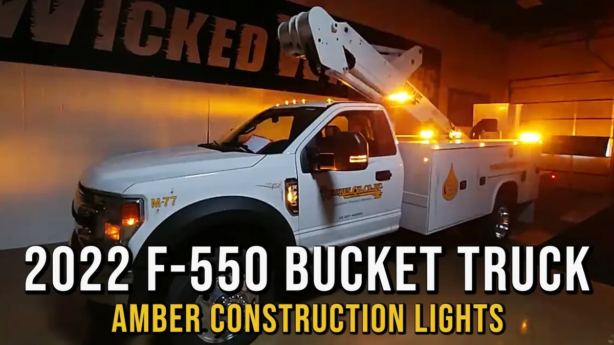 utility service vehicle flashing lights