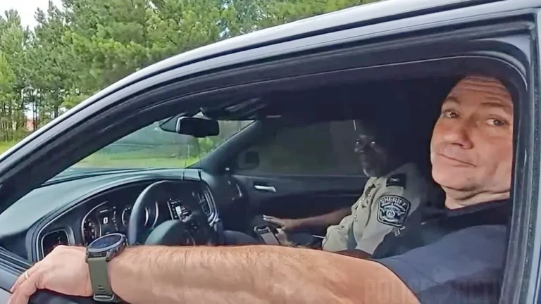 American Samoa distracted driving law and handheld device prohibition