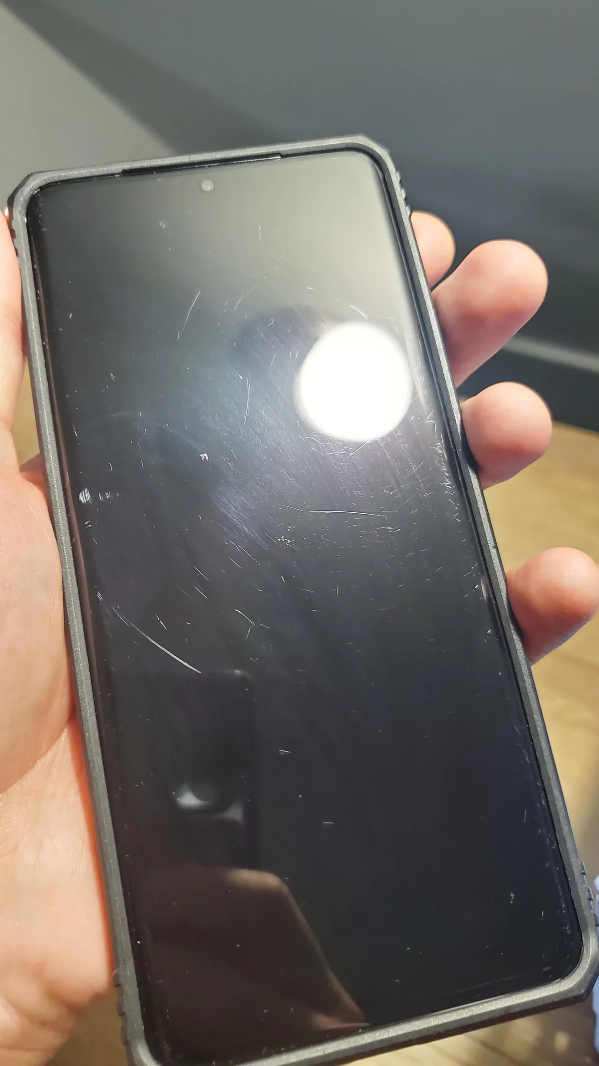 damaged phone screen