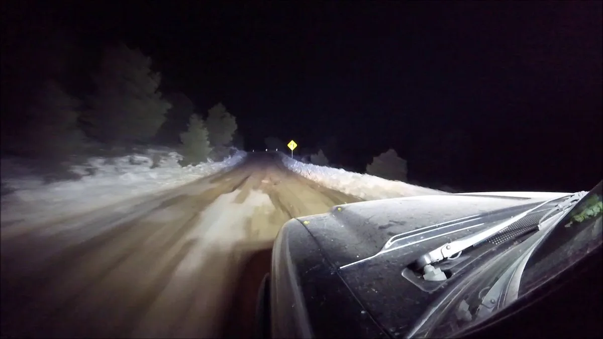 improperly aimed light bar glare