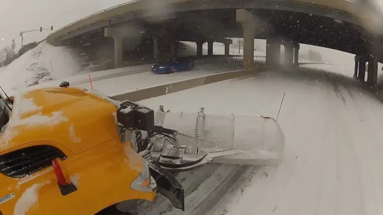 Missouri winter driving requirements and studded tire regulations