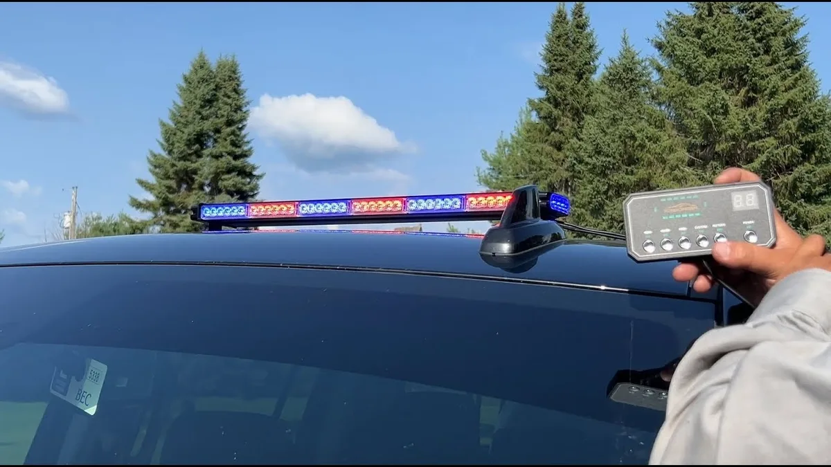 New Mexico blue and red light prohibition for private vehicles