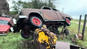 Oregon abandoned vehicle removal process on public and private property
